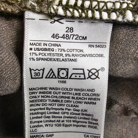 GAP Women's Camo Distressed Best Girlfriend Jeans Size 28 - Picture 7 of 12